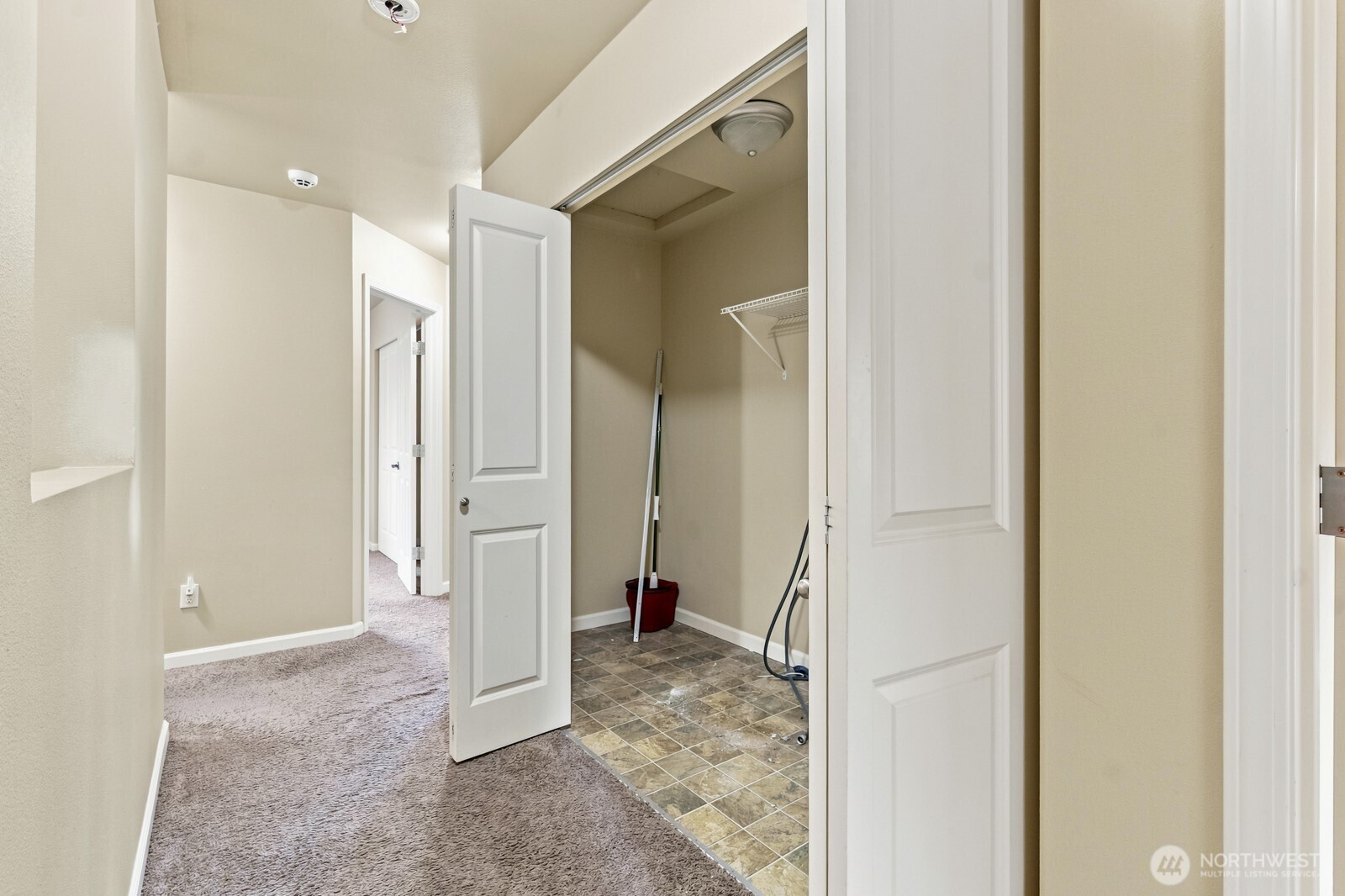 2315 Se Kelby Circle Property Photo 15