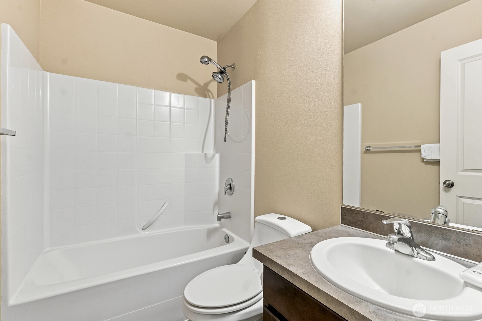 2315 Se Kelby Circle Property Photo 16