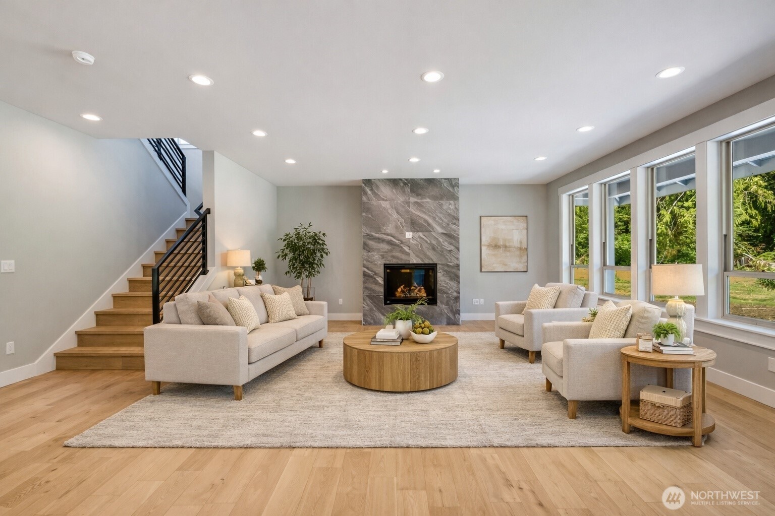 15107 250th Drive Property Photo 7