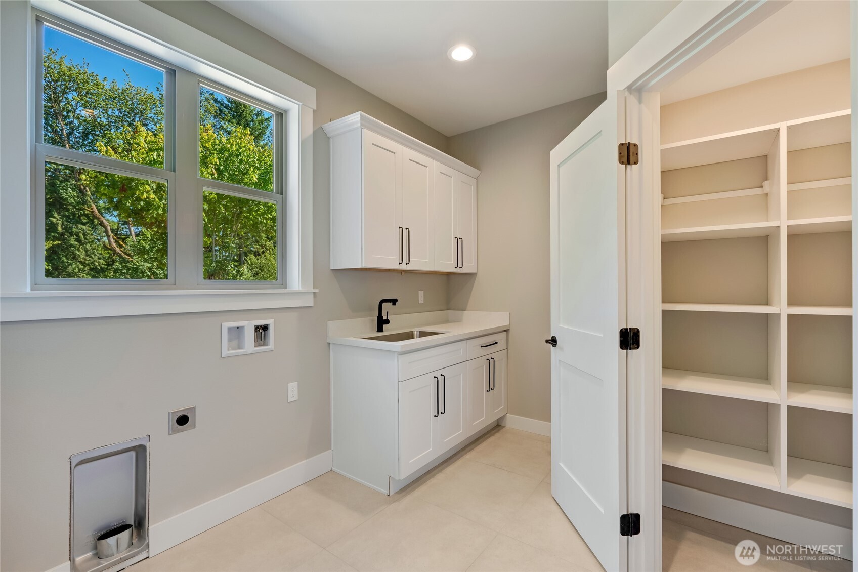 15107 250th Drive Property Photo 19