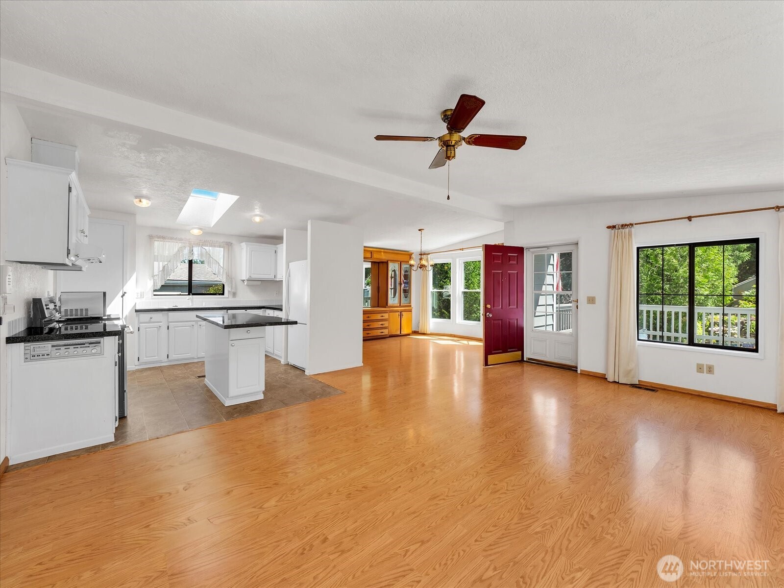 17235 119th Avenue Property Photo 5