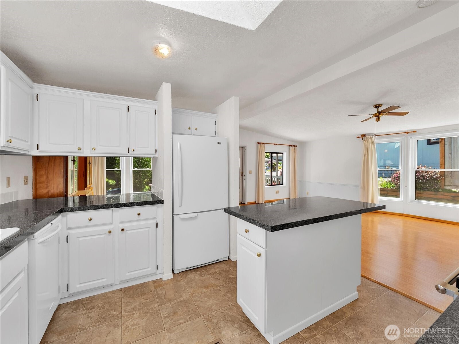 17235 119th Avenue Property Photo 6