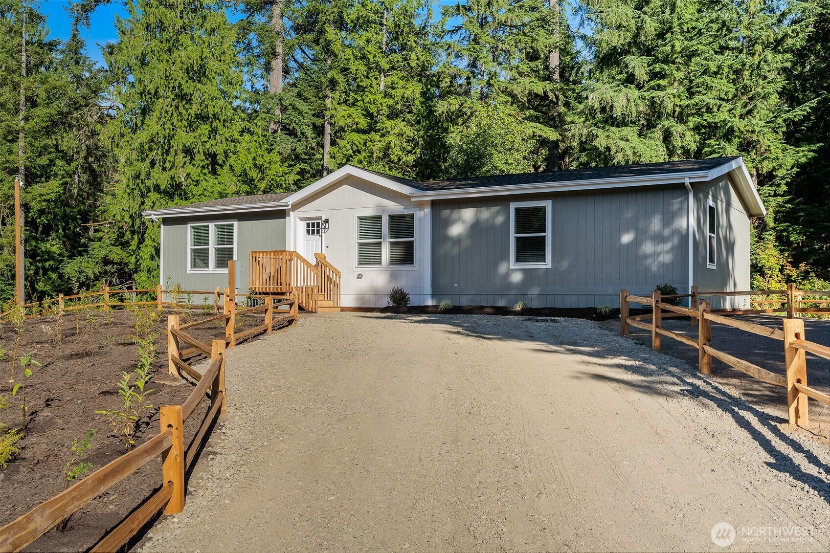 23011 36th Street Property Photo 1