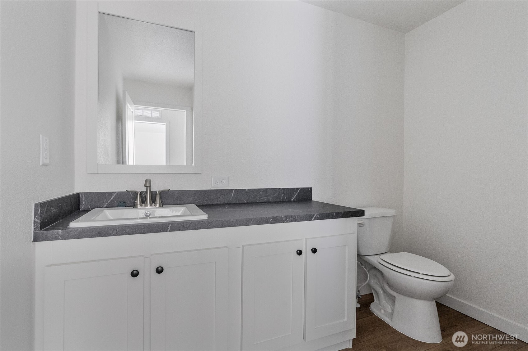 23011 36th Street Property Photo 19