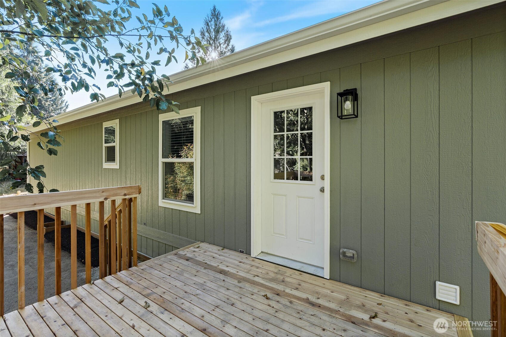 23011 36th Street Property Photo 22