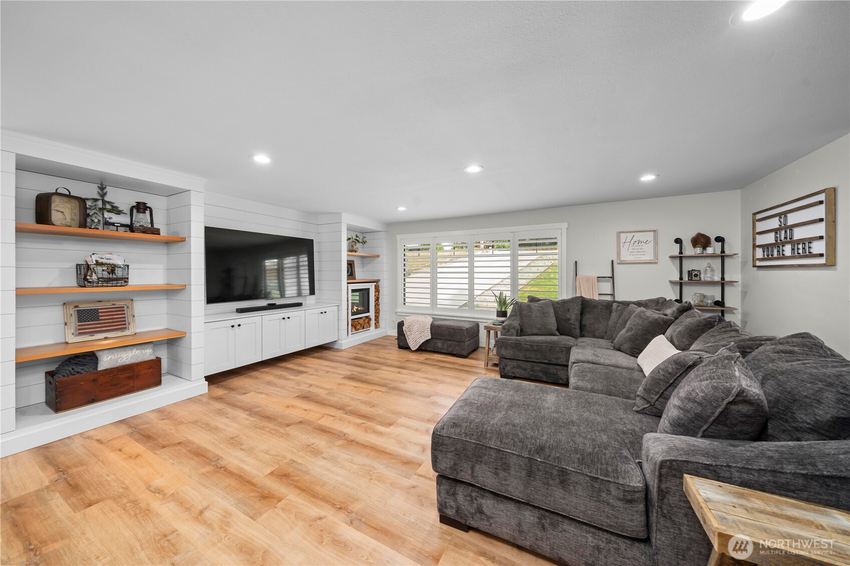 17816 26th Street Ct Property Photo 8