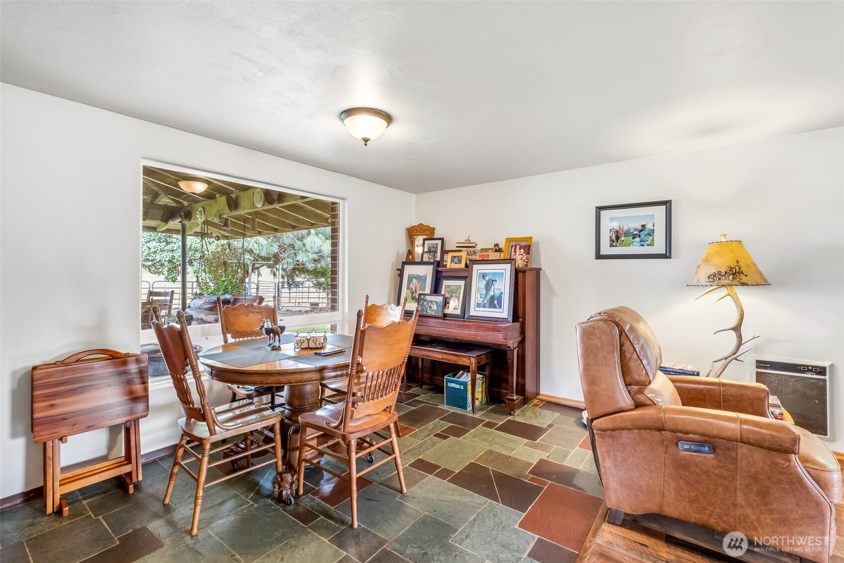 2775 4th Street Property Photo 14