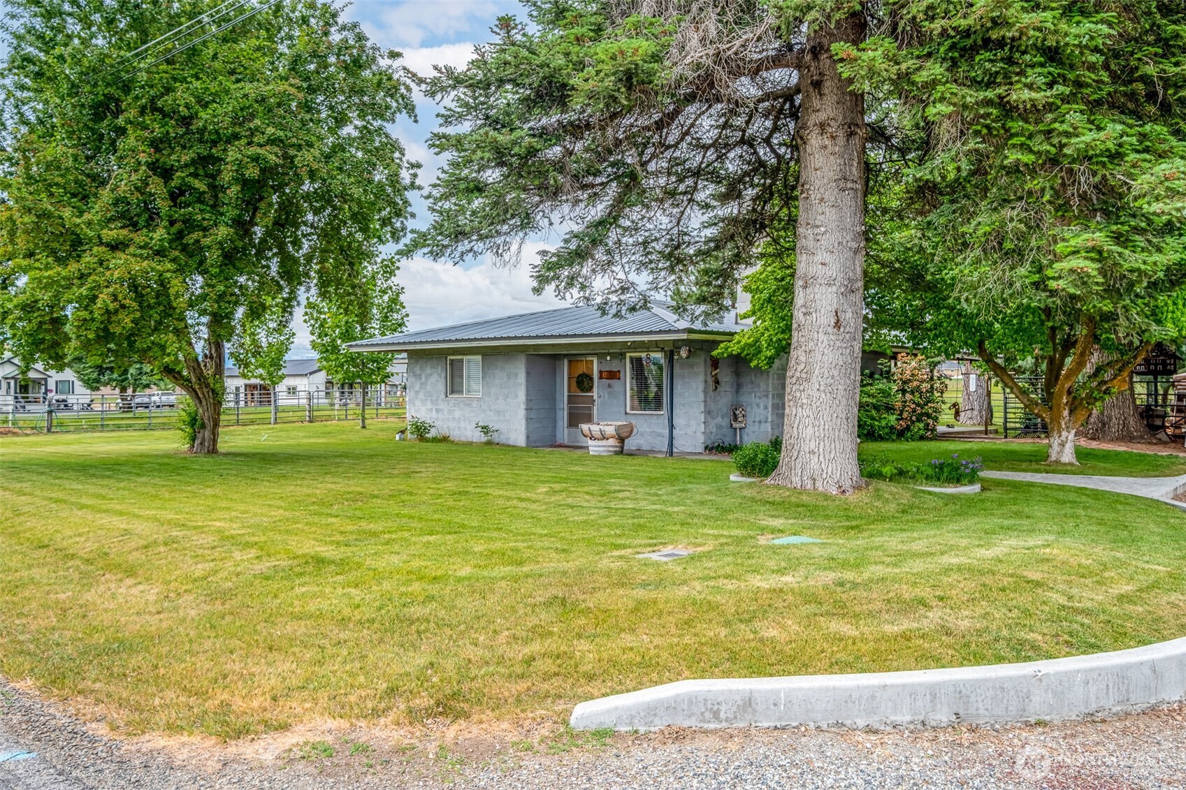 2775 4th Street Property Photo 29