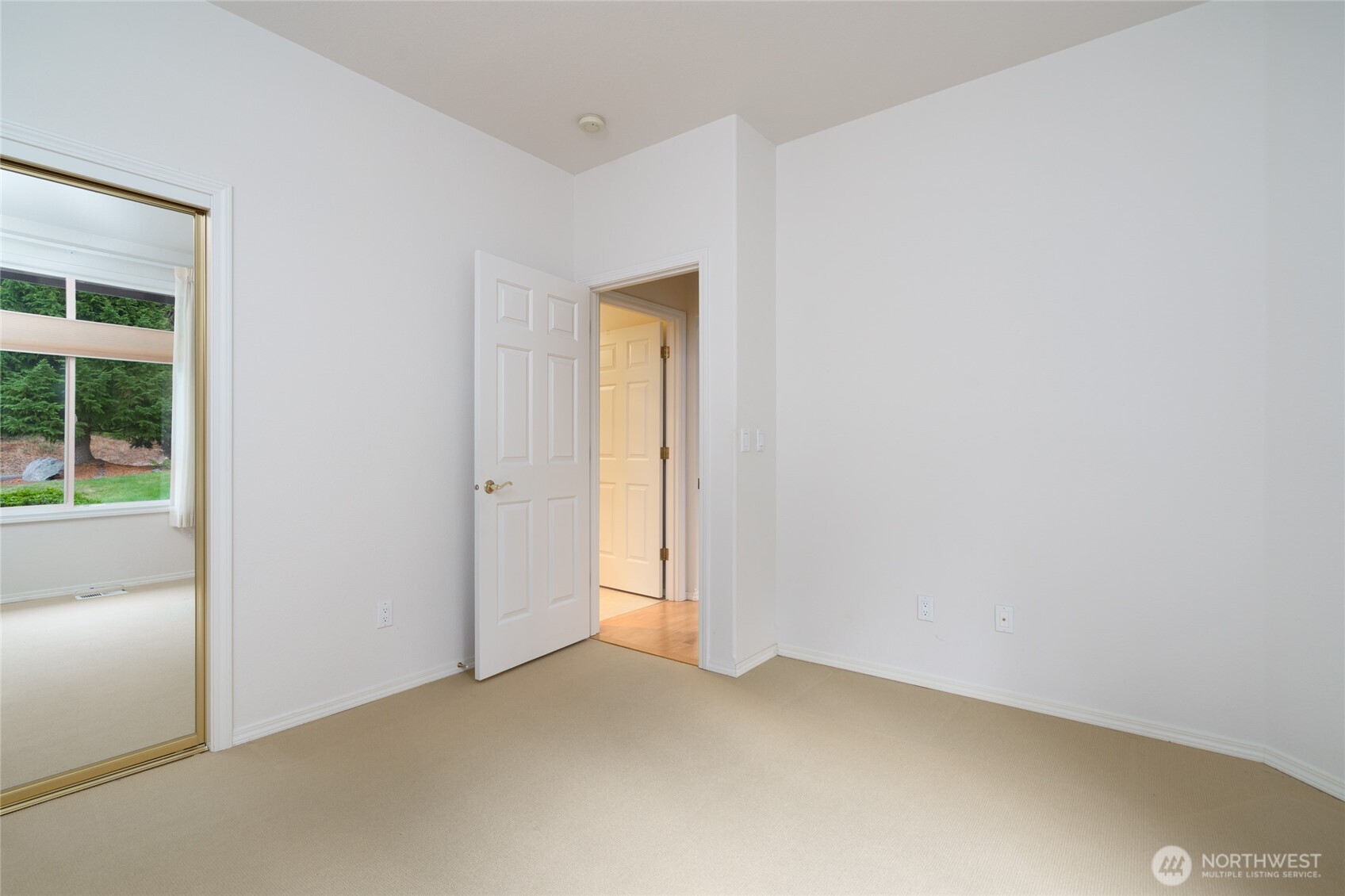 3817 Ridge Top Drive Property Photo 11