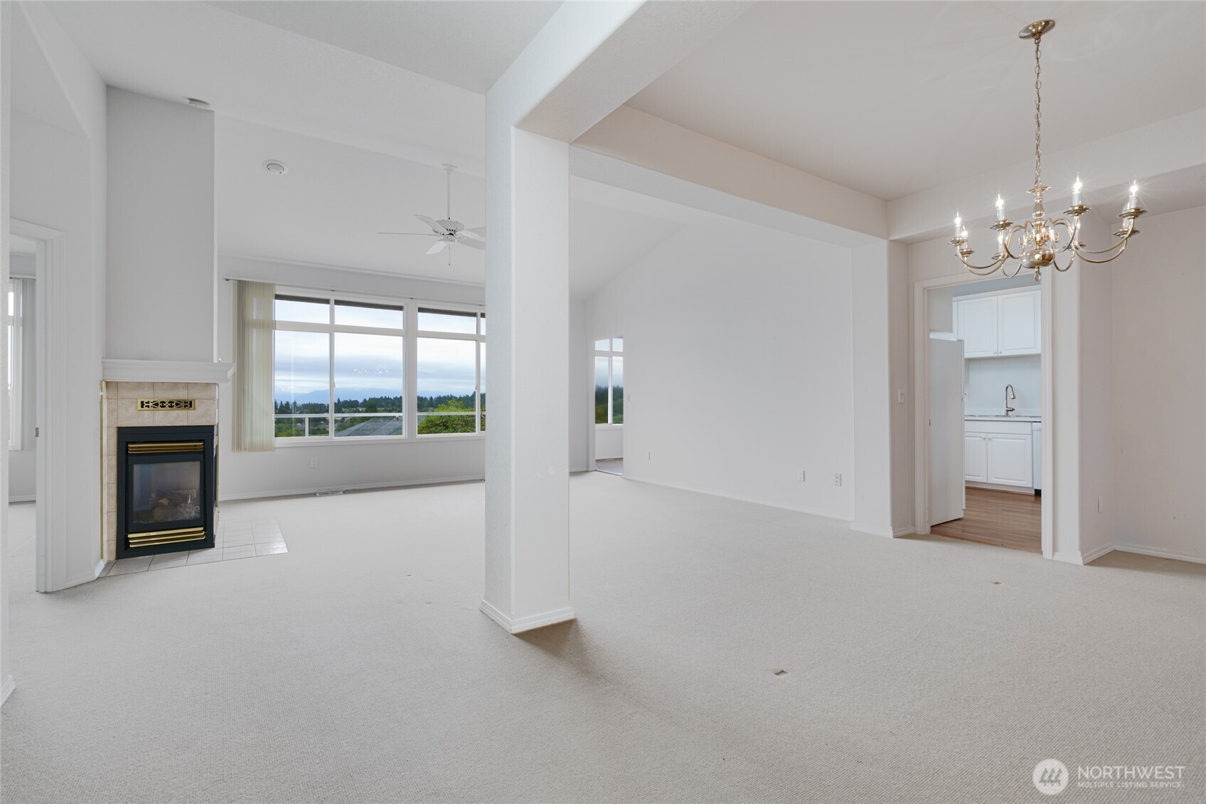 3817 Ridge Top Drive Property Photo 12