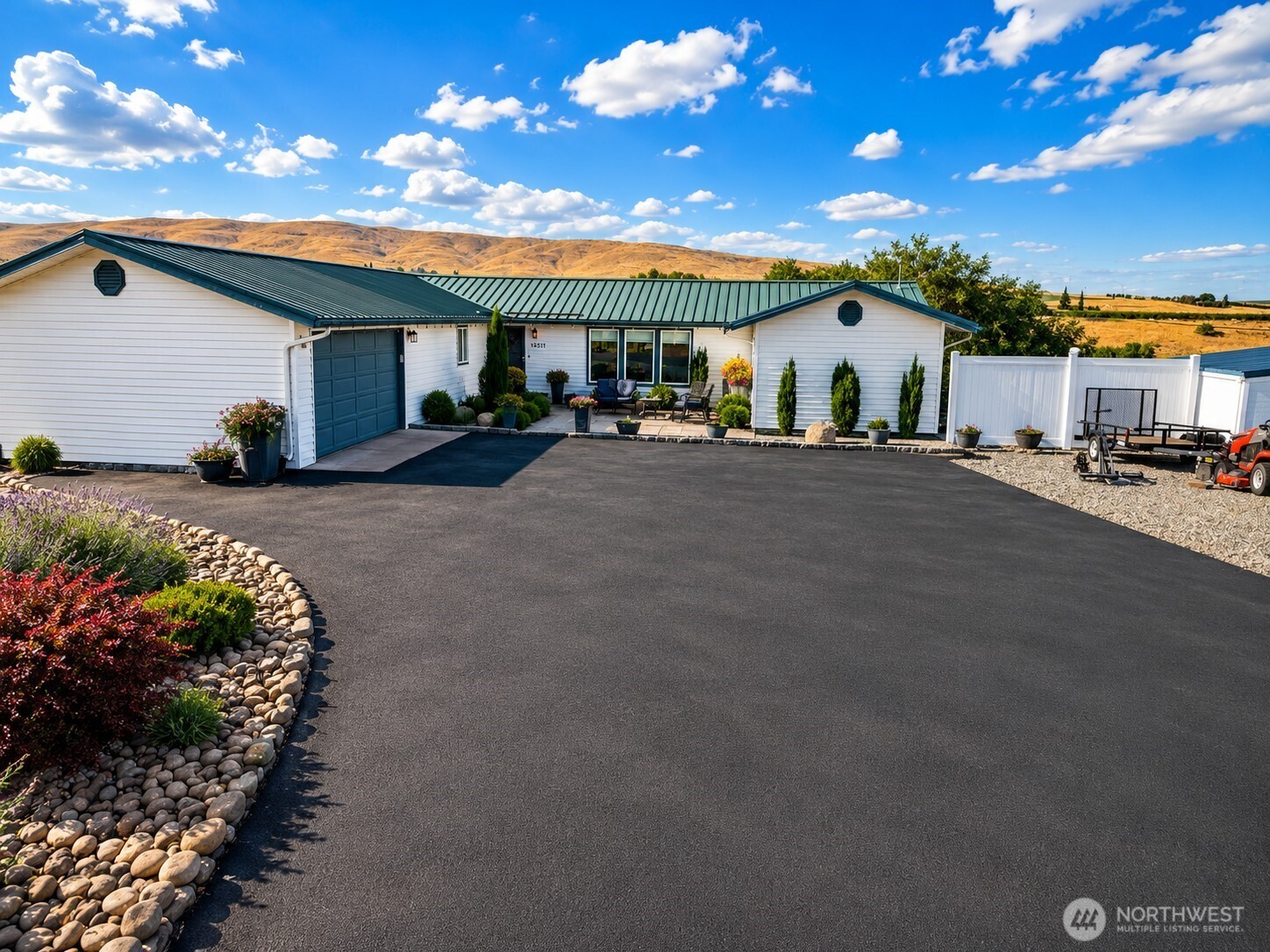 14511 Mcauley Road Property Photo 1