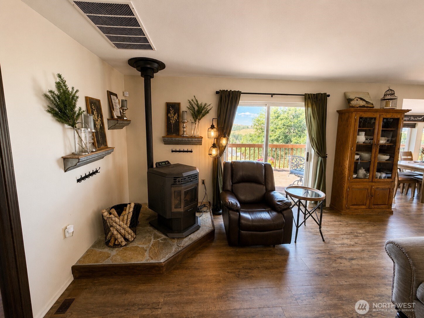 14511 Mcauley Road Property Photo 28