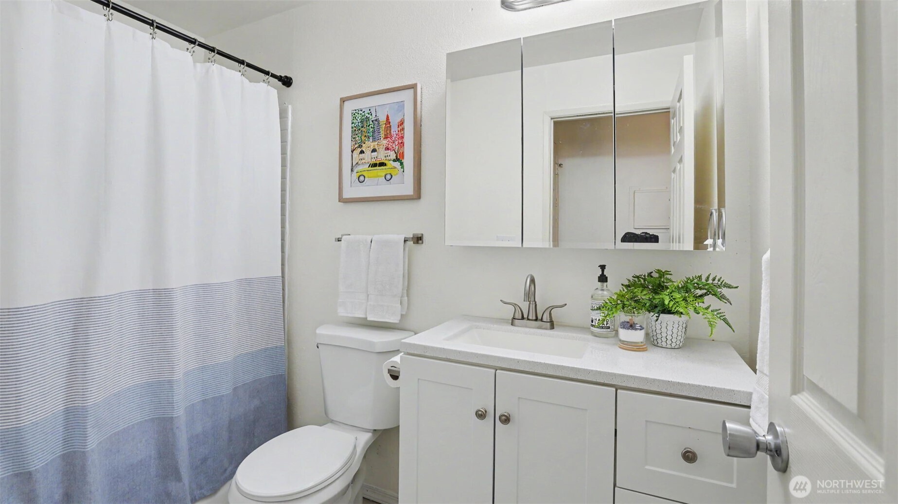17431 Ambaum Boulevard D2 Property Photo 16