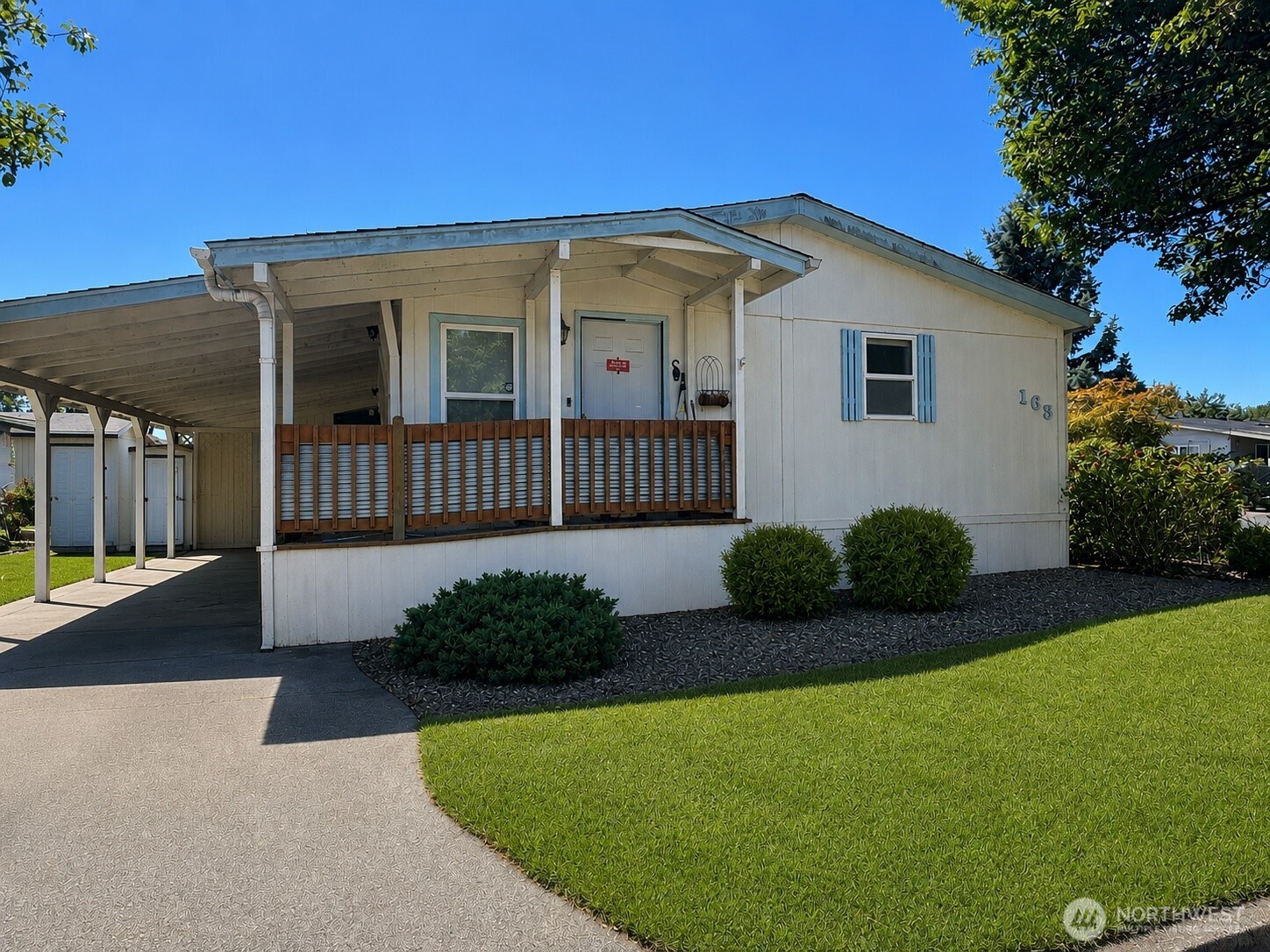 163 Blue Heron Drive Property Photo 1