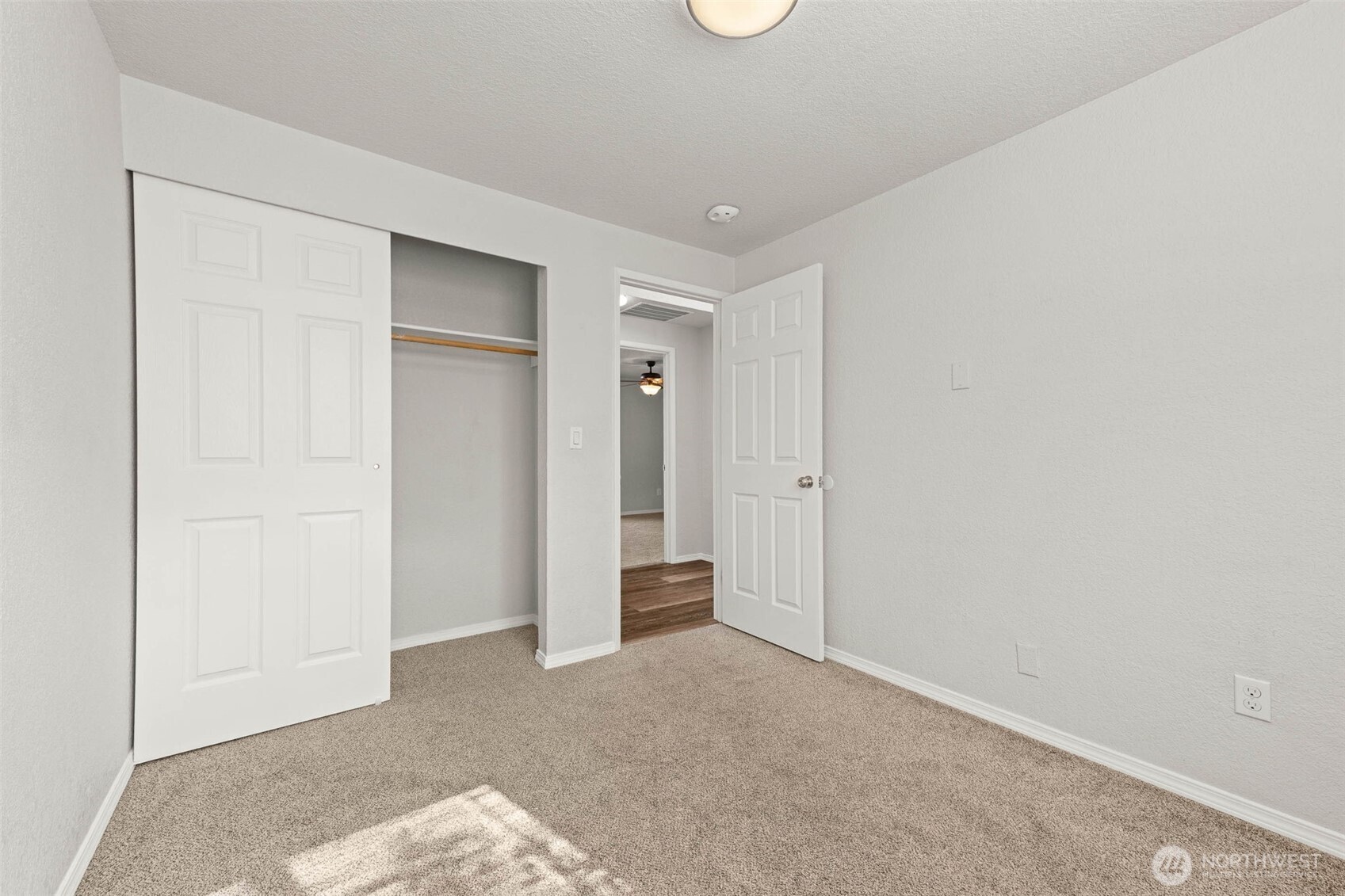 735 Hamelin Lane Property Photo 18