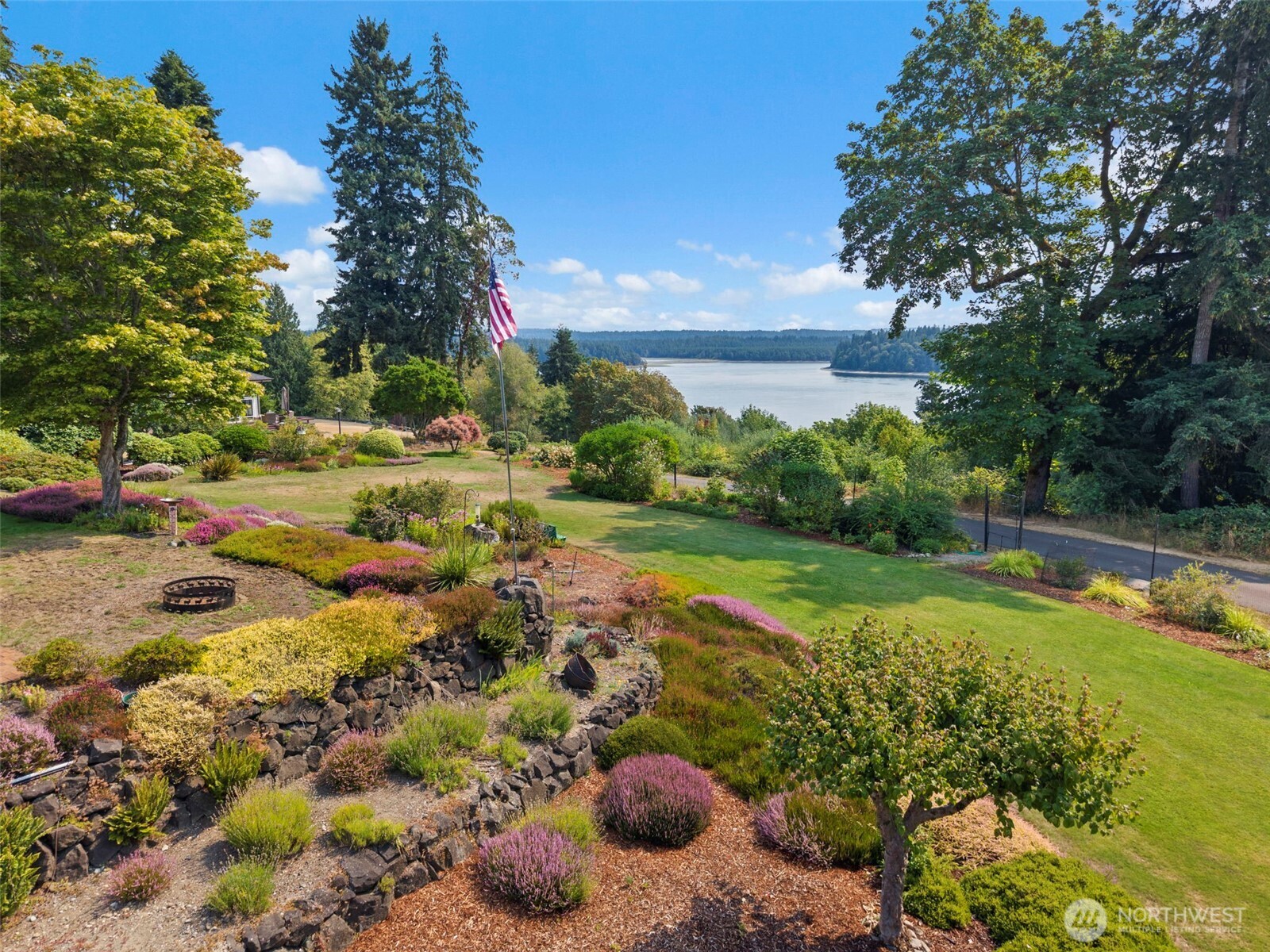 30 Se Dawnview Crest Property Photo 36