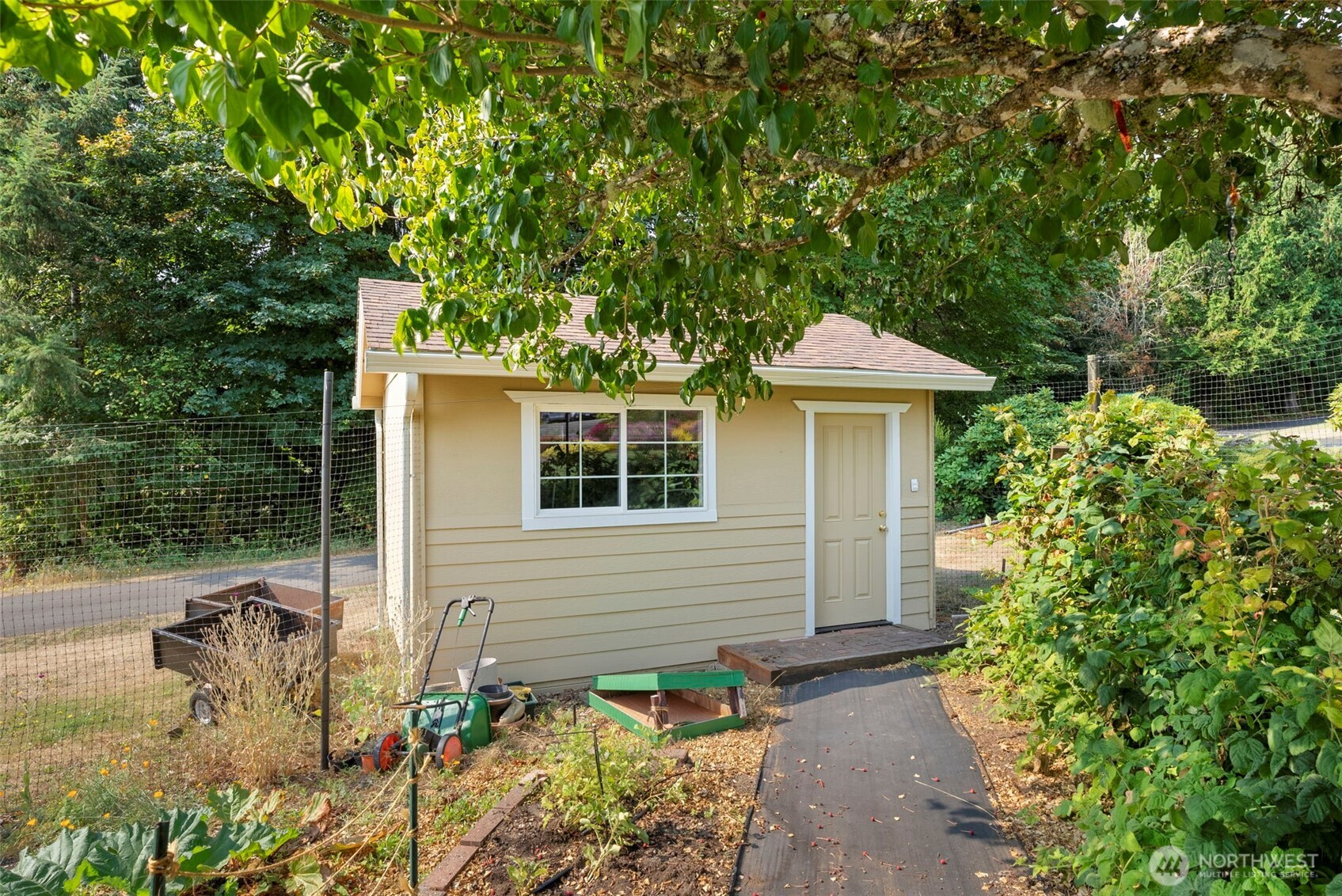 30 Se Dawnview Crest Property Photo 38