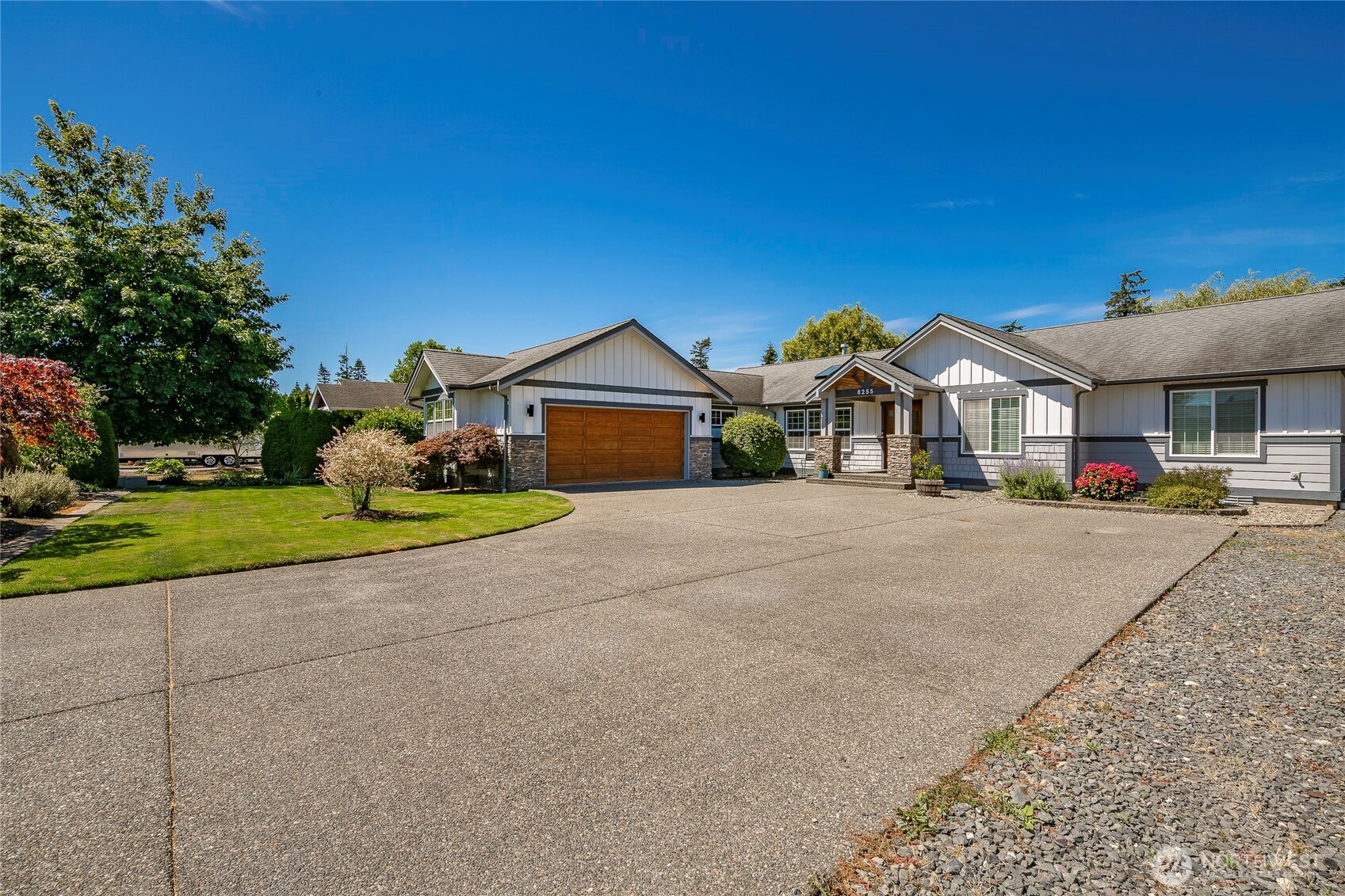 8255 Snohomish Road Property Photo 1