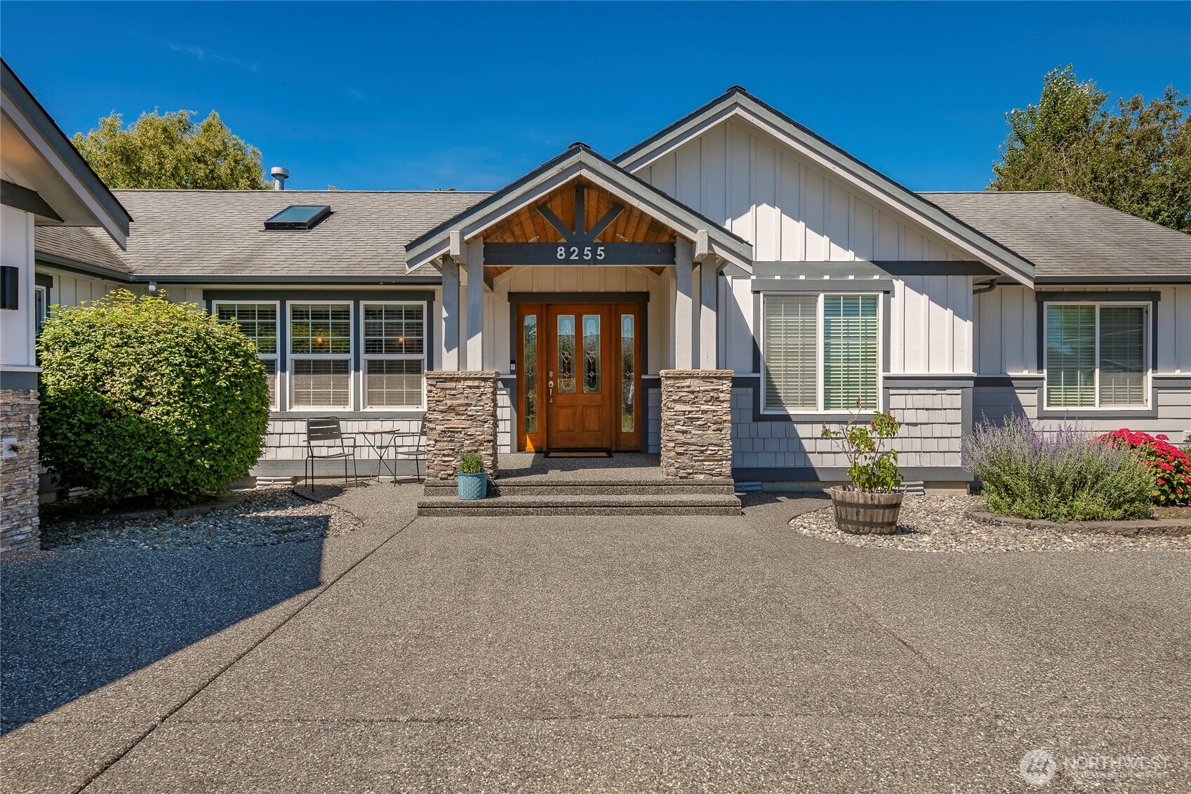 8255 Snohomish Road Property Photo 3