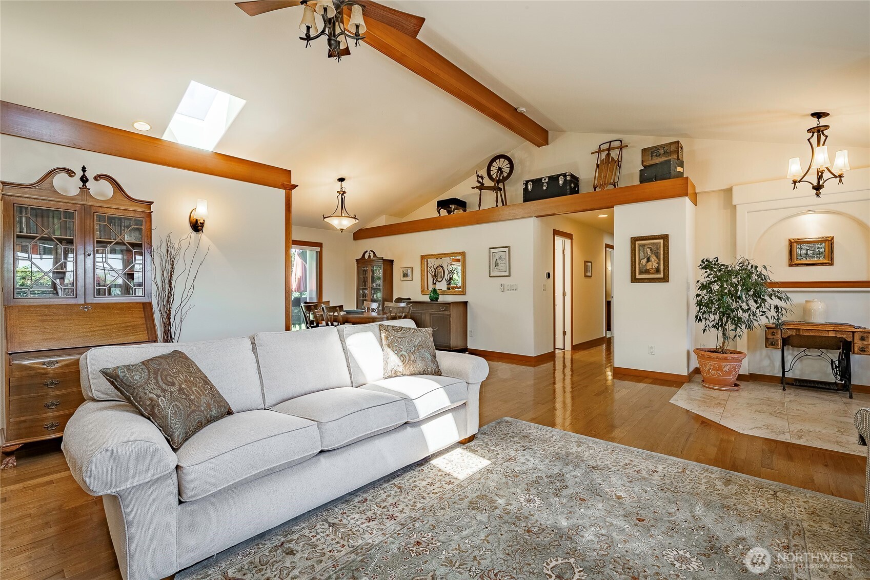 8255 Snohomish Road Property Photo 9