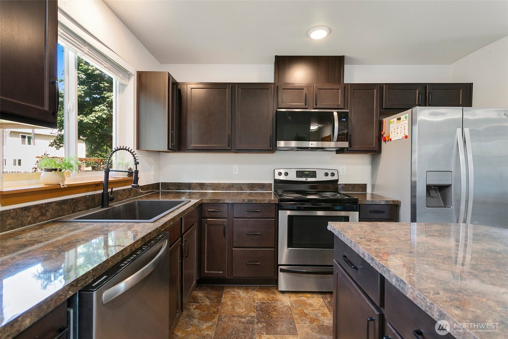 22207 126th Street Property Photo 4