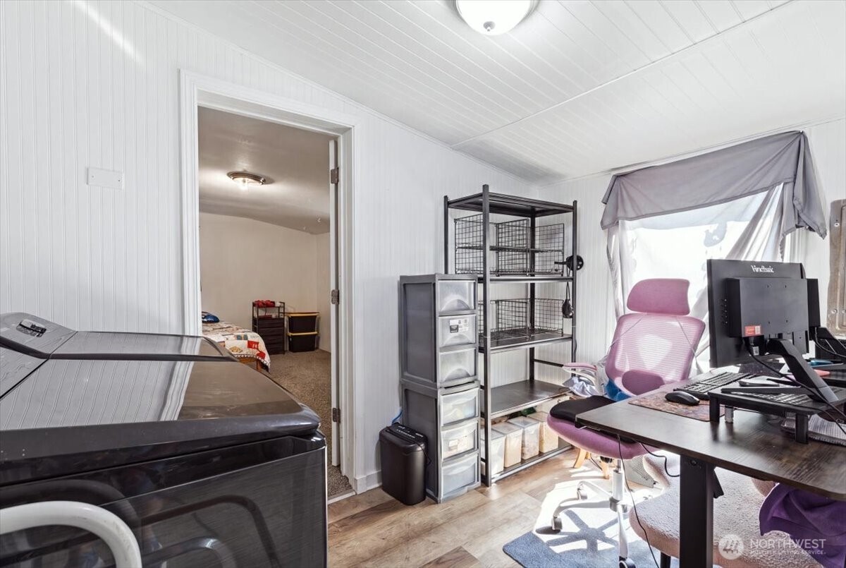807 Birch Street Property Photo 17
