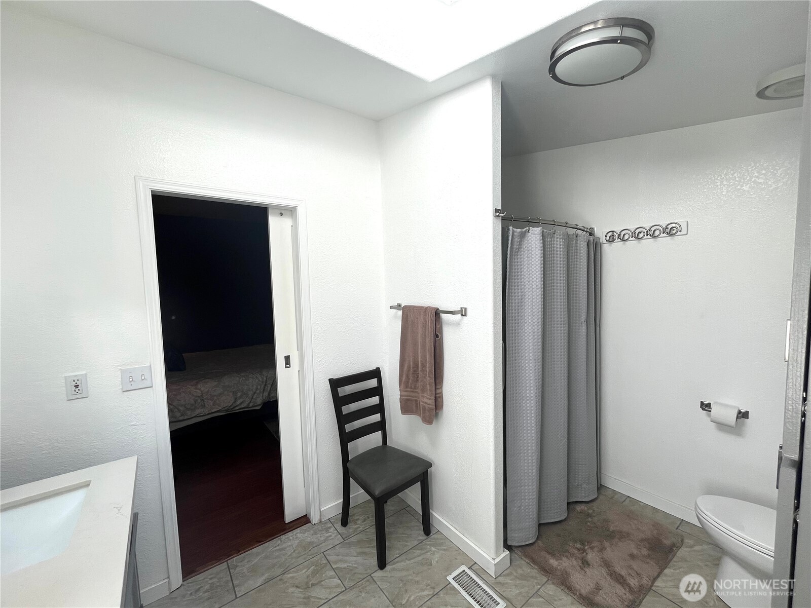 332 Rhododendron Drive Property Photo 11