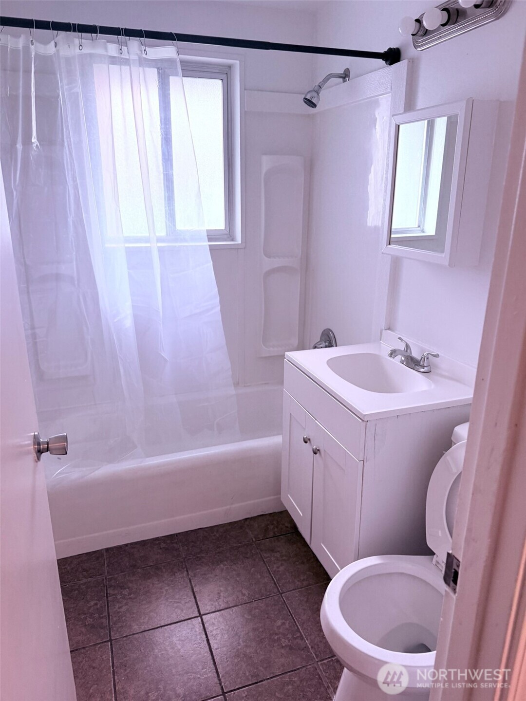 1644 120th Street Property Photo 6