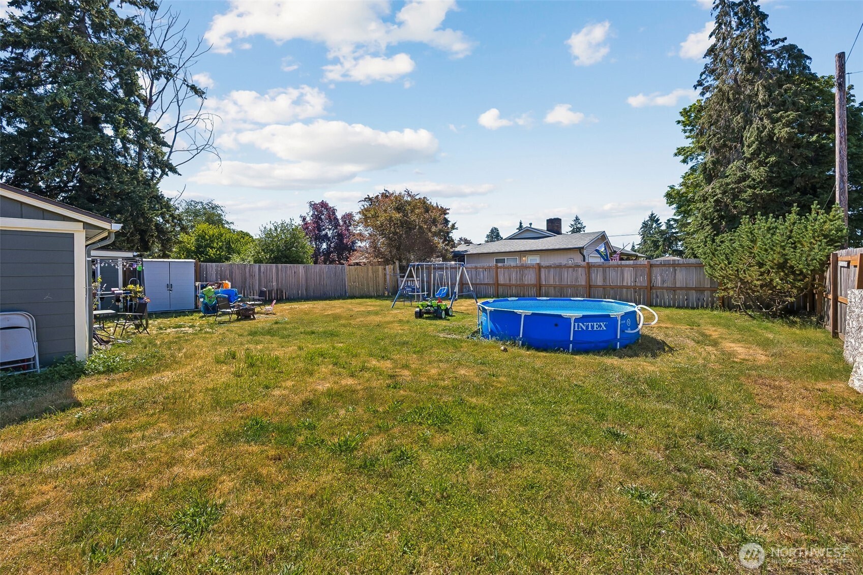 1644 120th Street Property Photo 8
