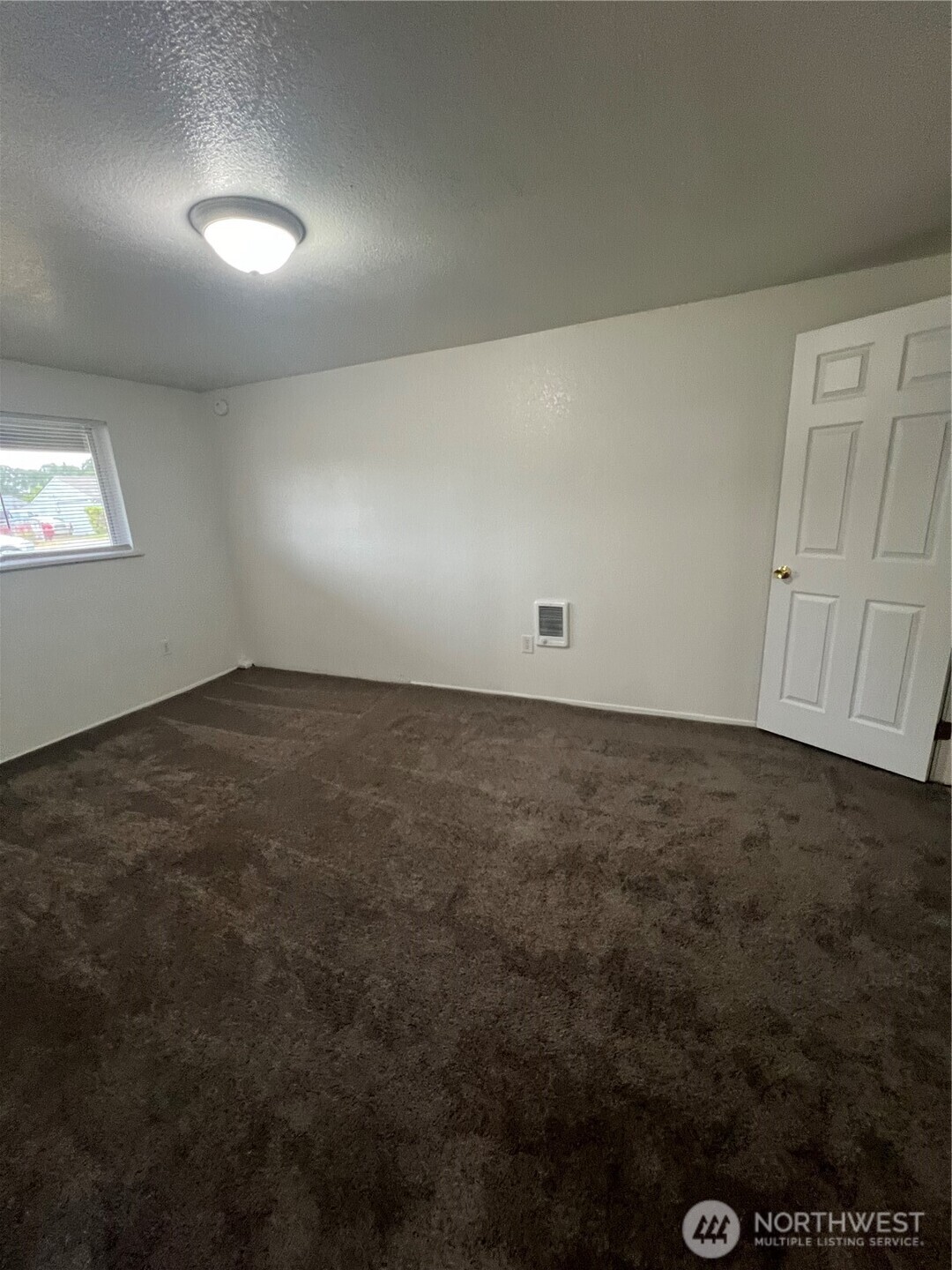 1644 120th Street Property Photo 12