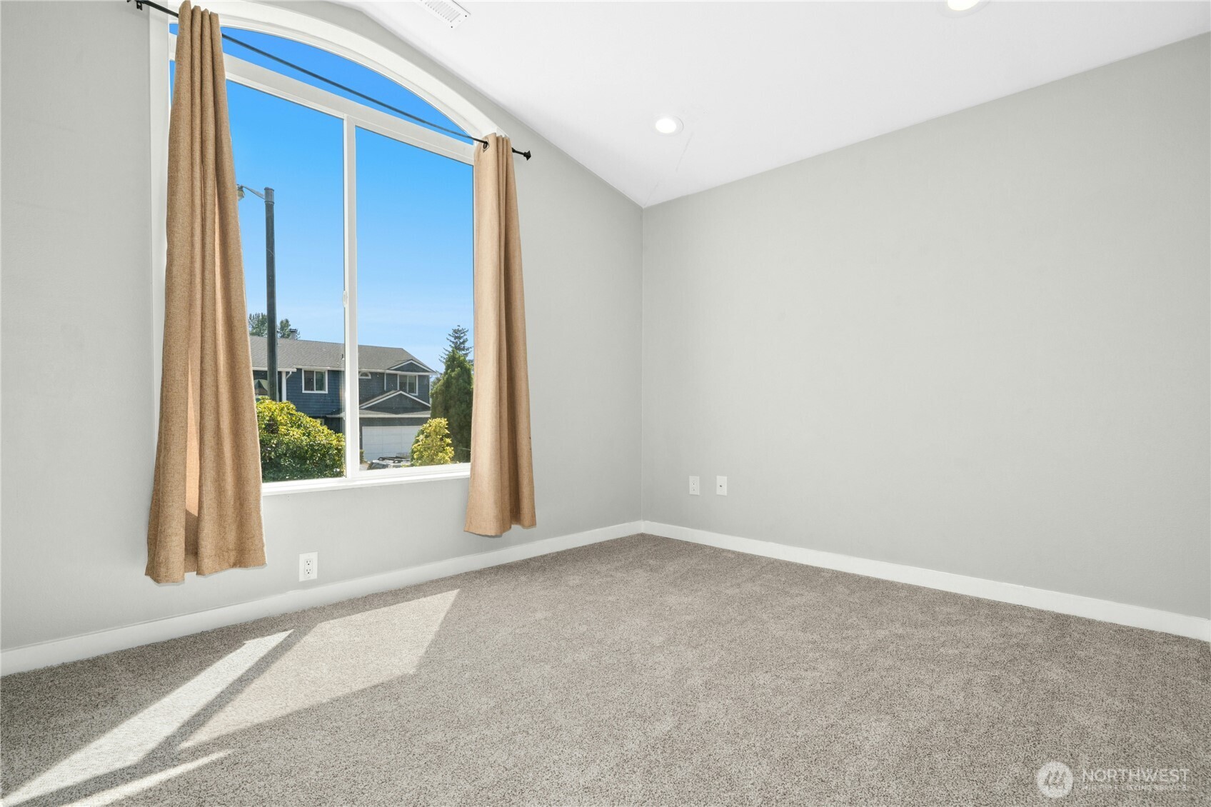 11220 Se 267th Place Property Photo 19