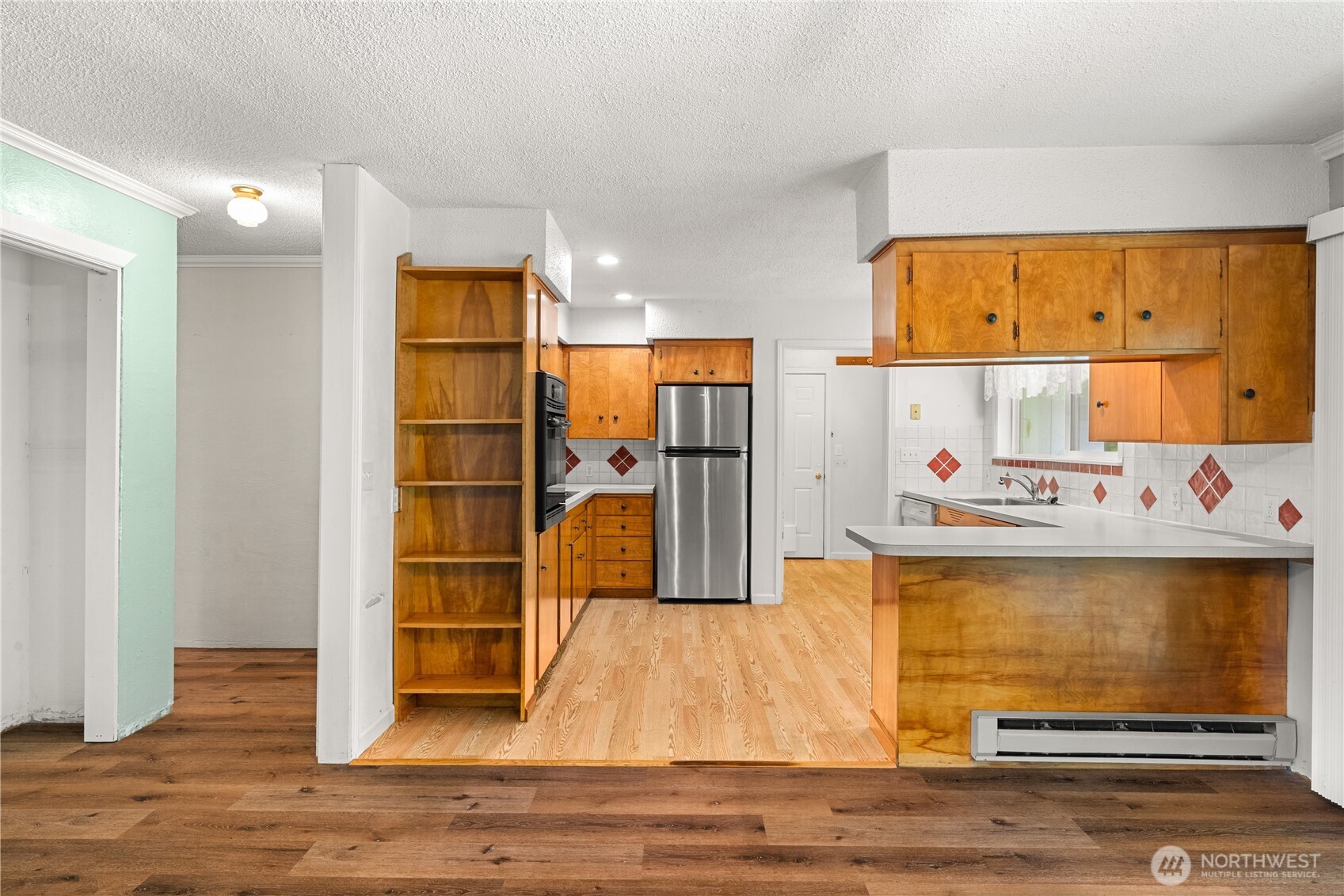 400 Fairway Drive Property Photo 14