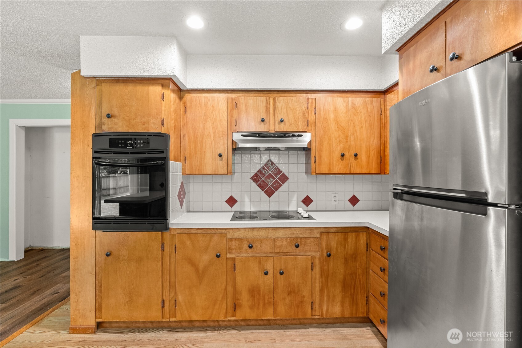 400 Fairway Drive Property Photo 15