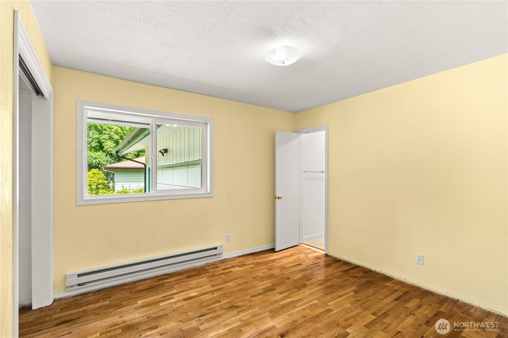 400 Fairway Drive Property Photo 19