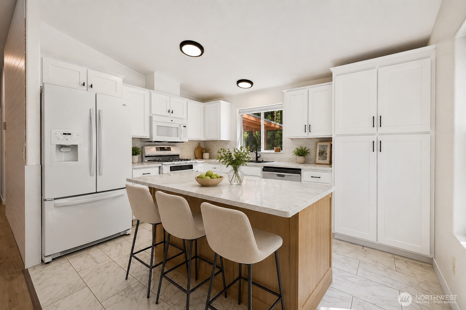 16511 84th Street Property Photo 7