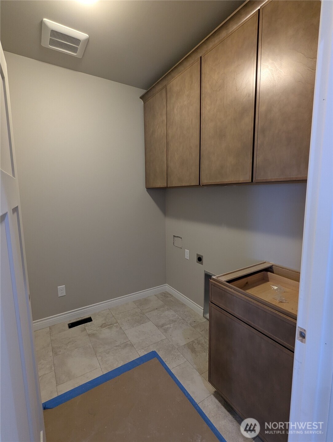 4485 Blackstone Way Property Photo 12