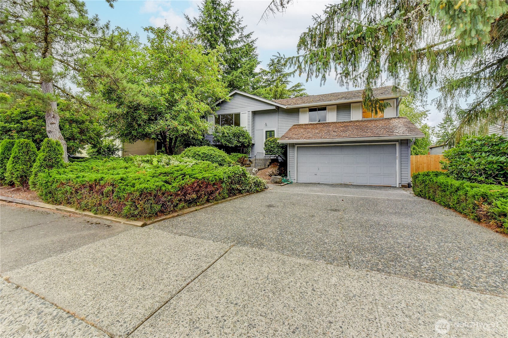 17415 159th Avenue Property Photo 3
