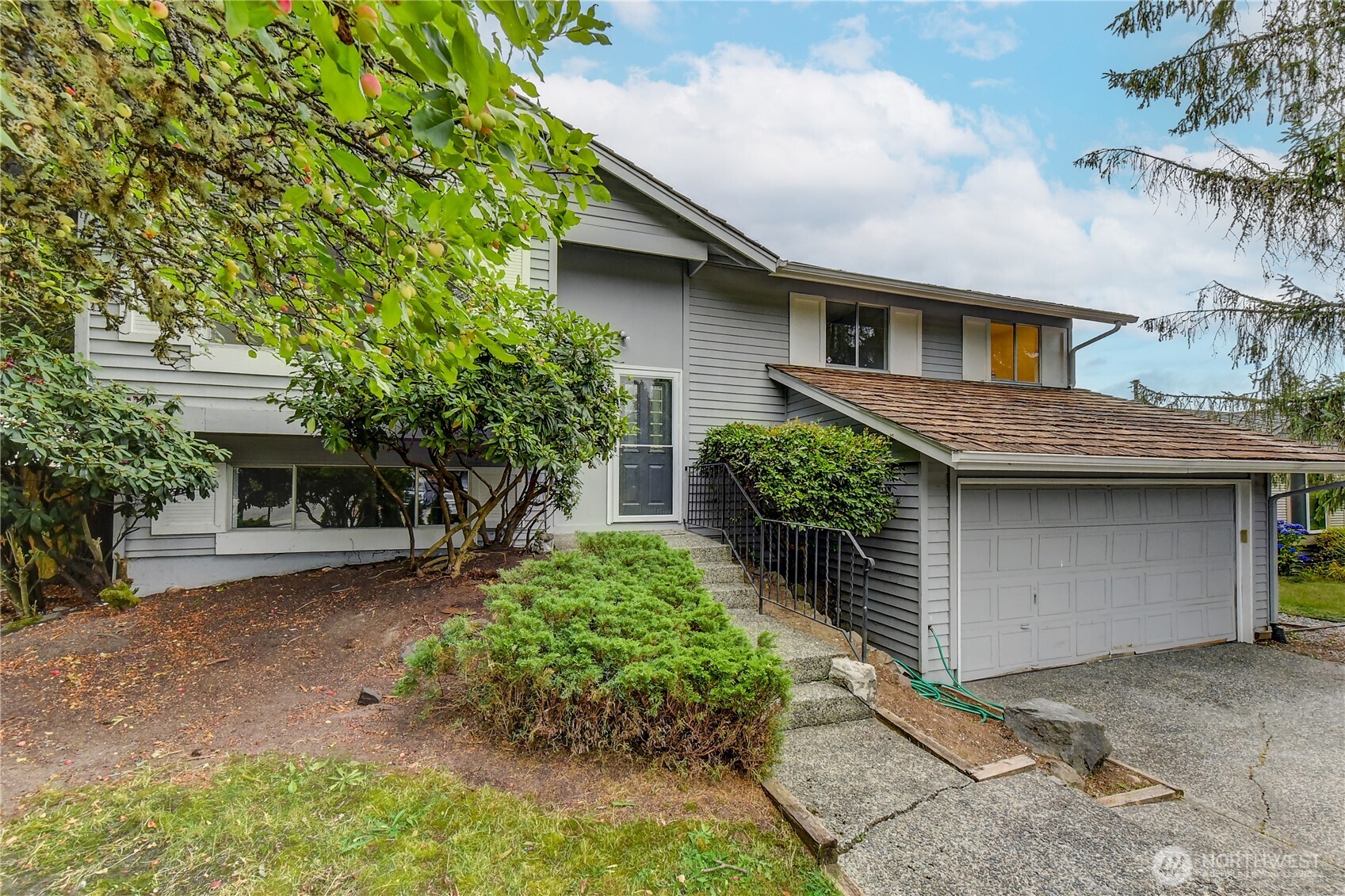 17415 159th Avenue Property Photo 4