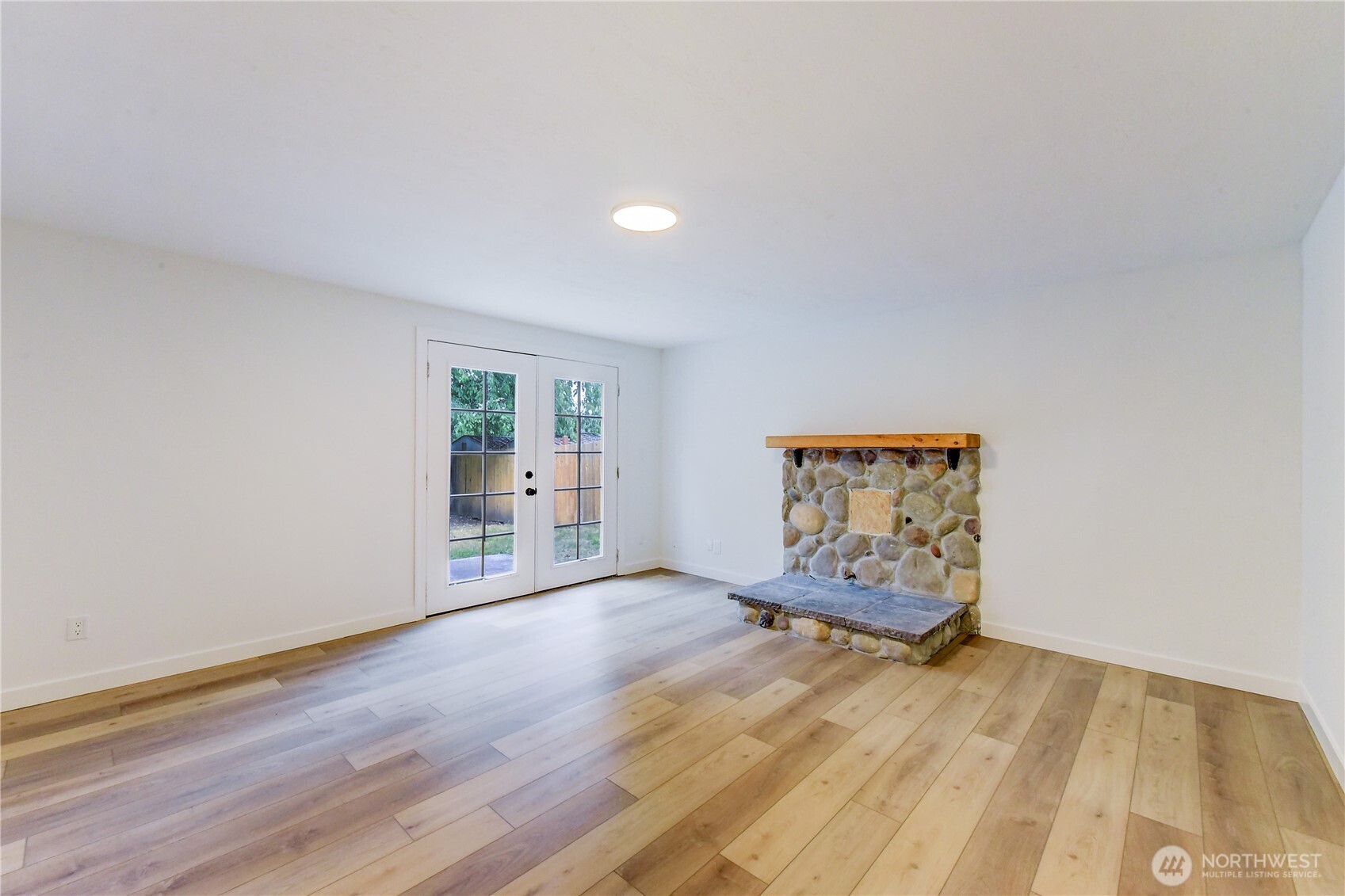 17415 159th Avenue Property Photo 18