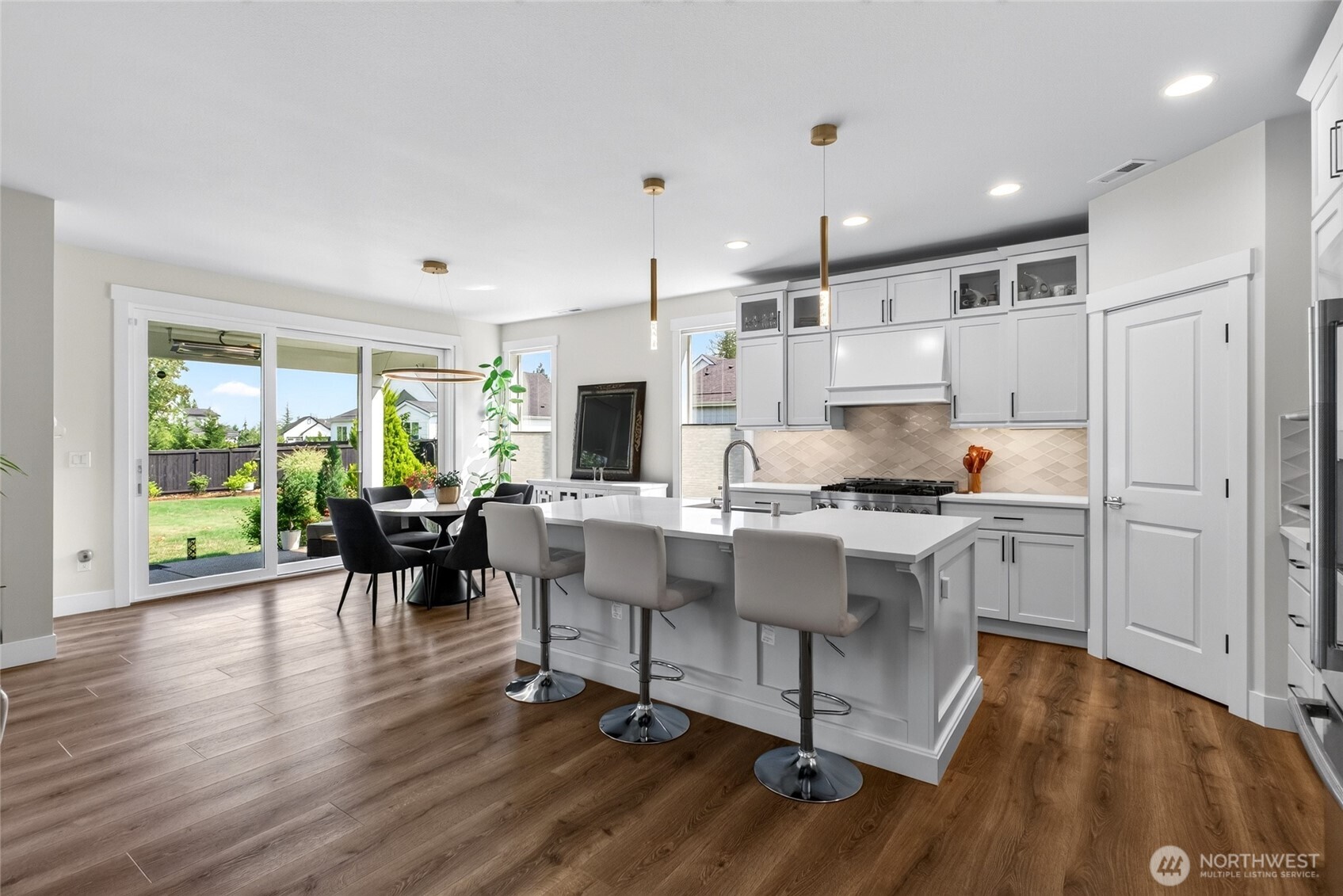 12311 12th Street Property Photo 6