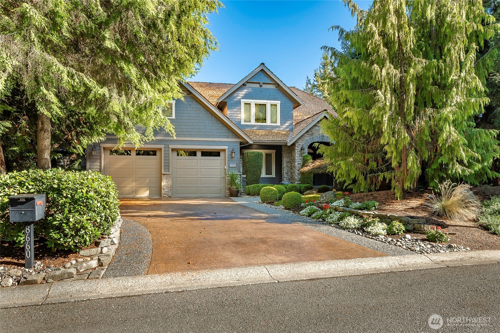 8660 Great Horned Owl Lane Property Photo 1