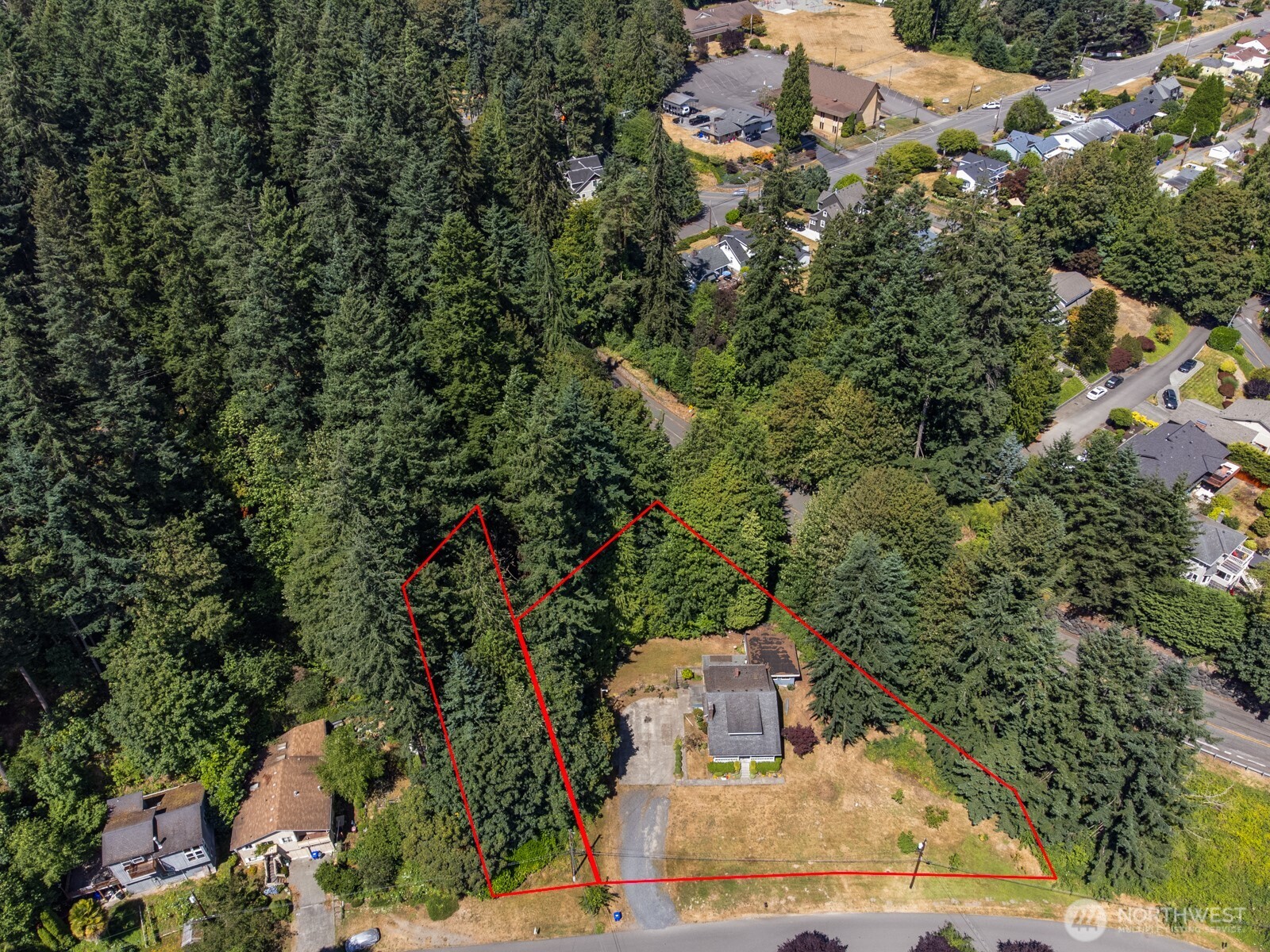 4210 Crescent Avenue Property Photo 2