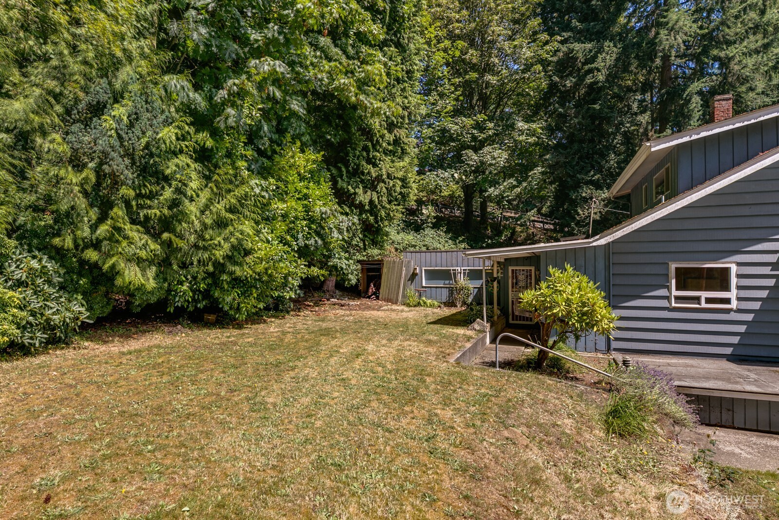 4210 Crescent Avenue Property Photo 27