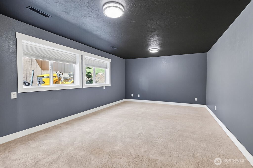 1607 Horselake Road Property Photo 24