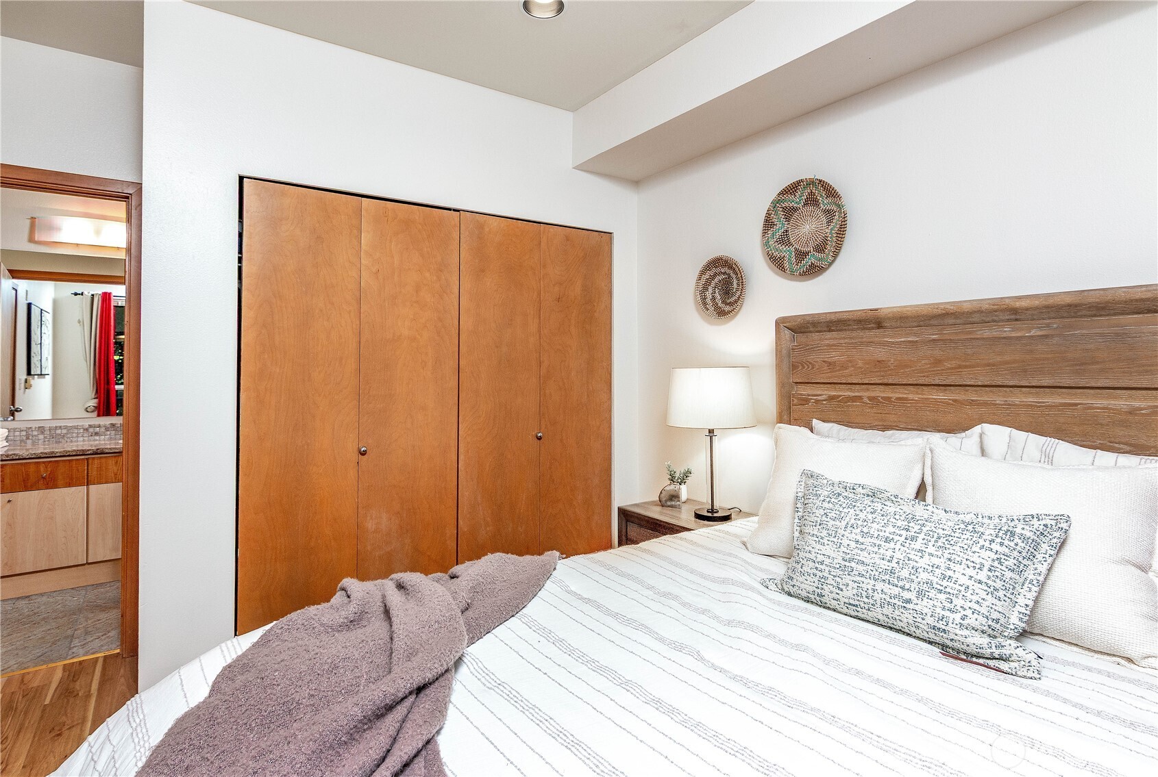 668 S Lane Street 314 Property Photo 17