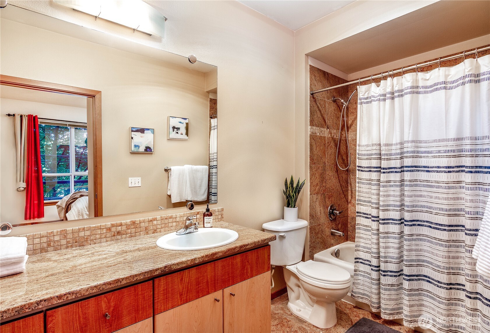 668 S Lane Street 314 Property Photo 18