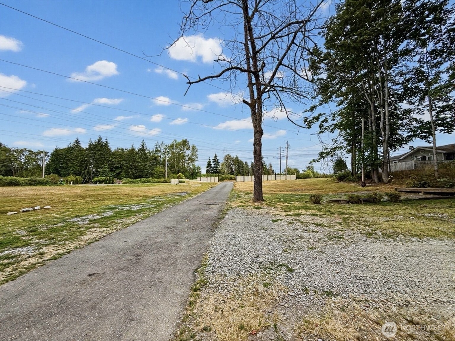 16457 113th Avenue Property Photo 4