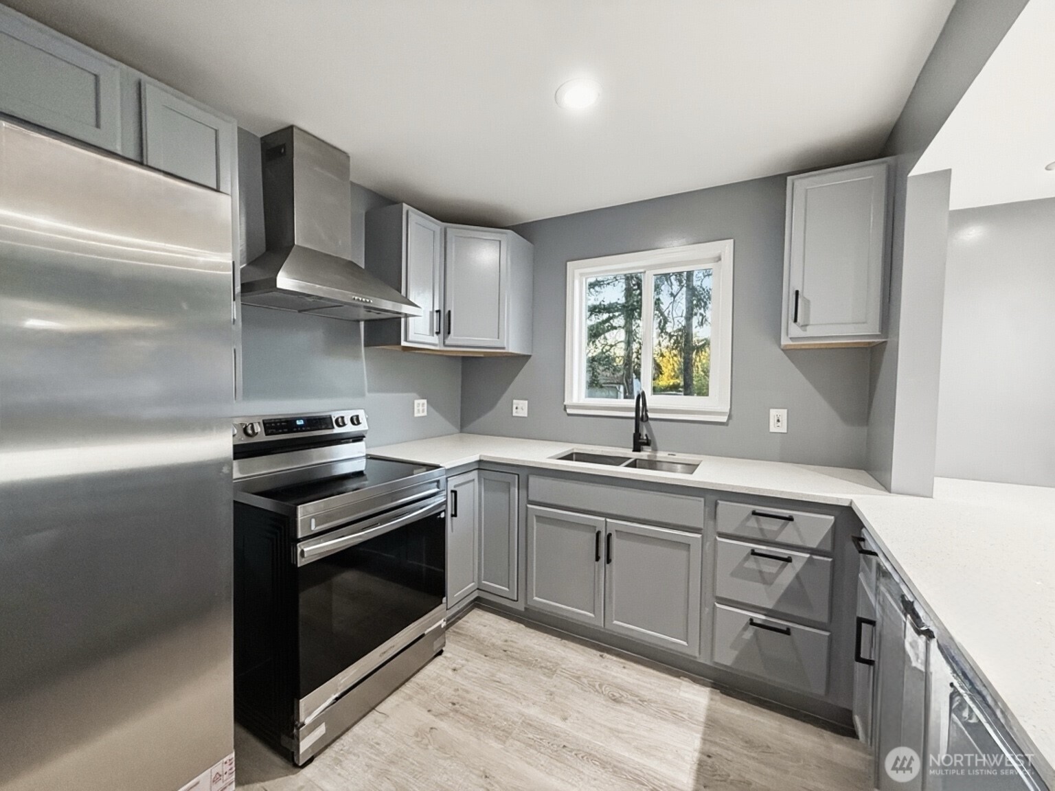 16457 113th Avenue Property Photo 9