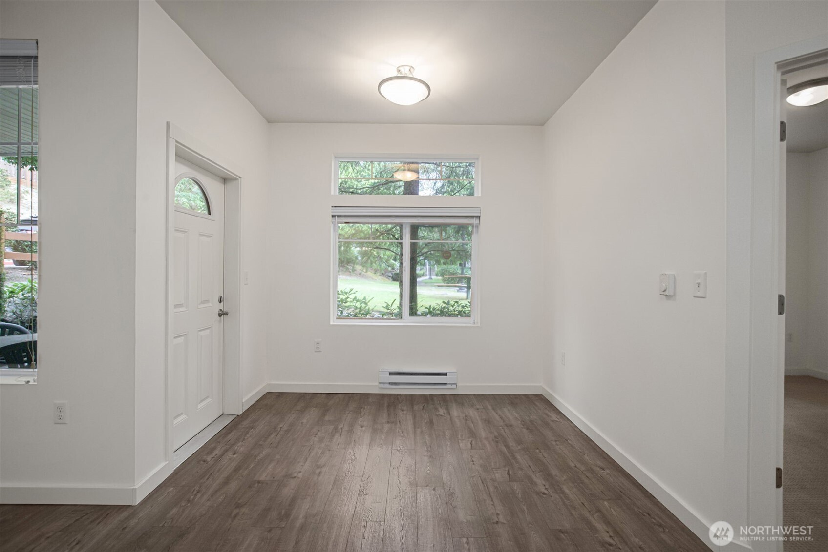 21055 40th Place F1 Property Photo 16