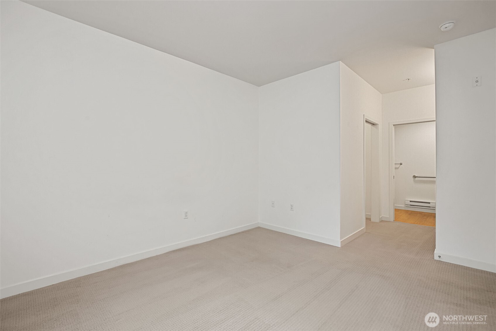 21055 40th Place F1 Property Photo 21